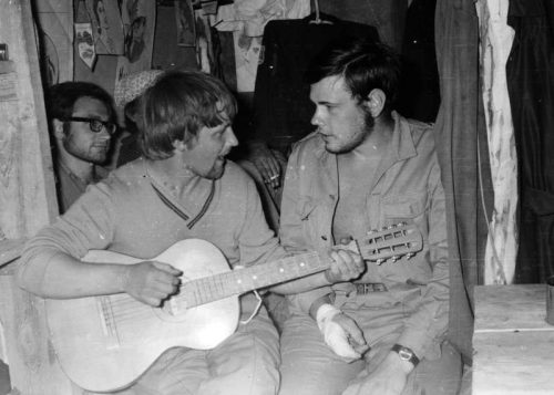 Эзергайлис и Эцин